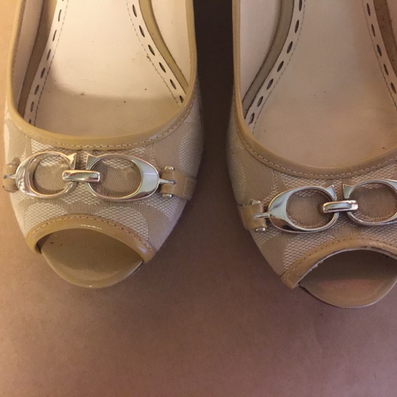 Coach open toe wedge Logo shoes - Picture 3 of 7